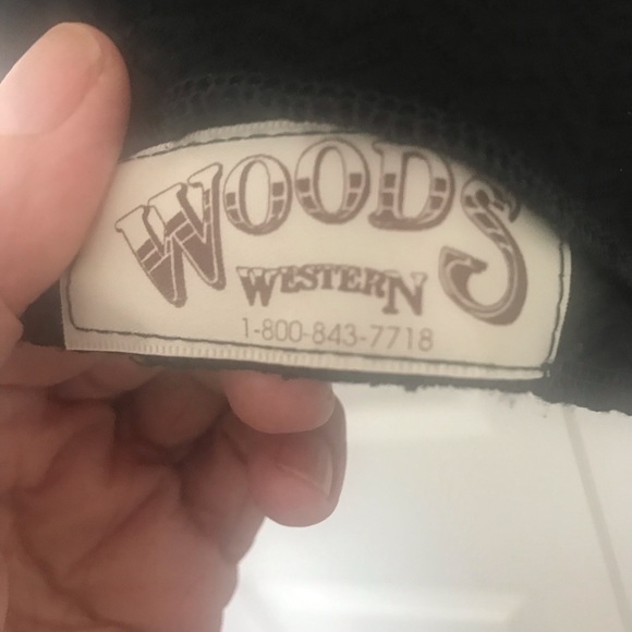 Appliqués Leather Show Vest w/Matching Slinky & Leather Cuffs sized Large - Picture 9 of 9